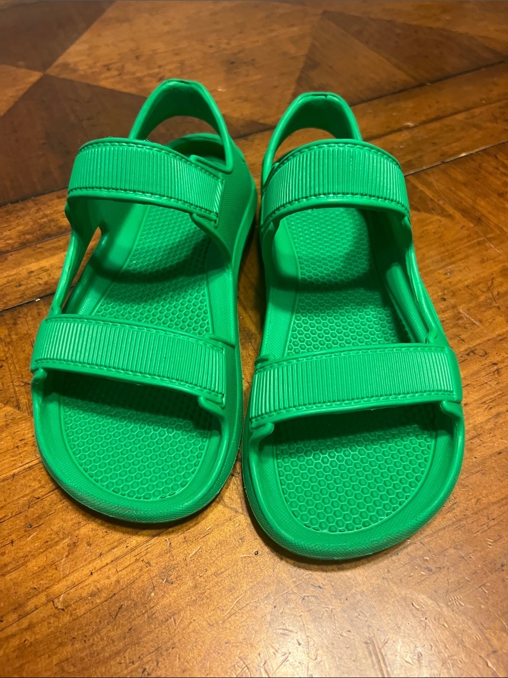 totes Bright Green Adjustable Kids Sandals